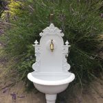 ZAHRADNÍ VÝLEVKA ODLEHČENÁ BÍLÁ