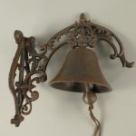 zdobený zvon