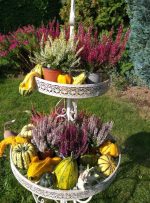 ZAHRADNÍ ETAŽER NA KVĚTINY