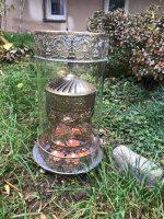 KRÁSNÁ KOVOVÁ LUCERNA OTÁČÍVÁ STŘÍBRNÁ PATINA