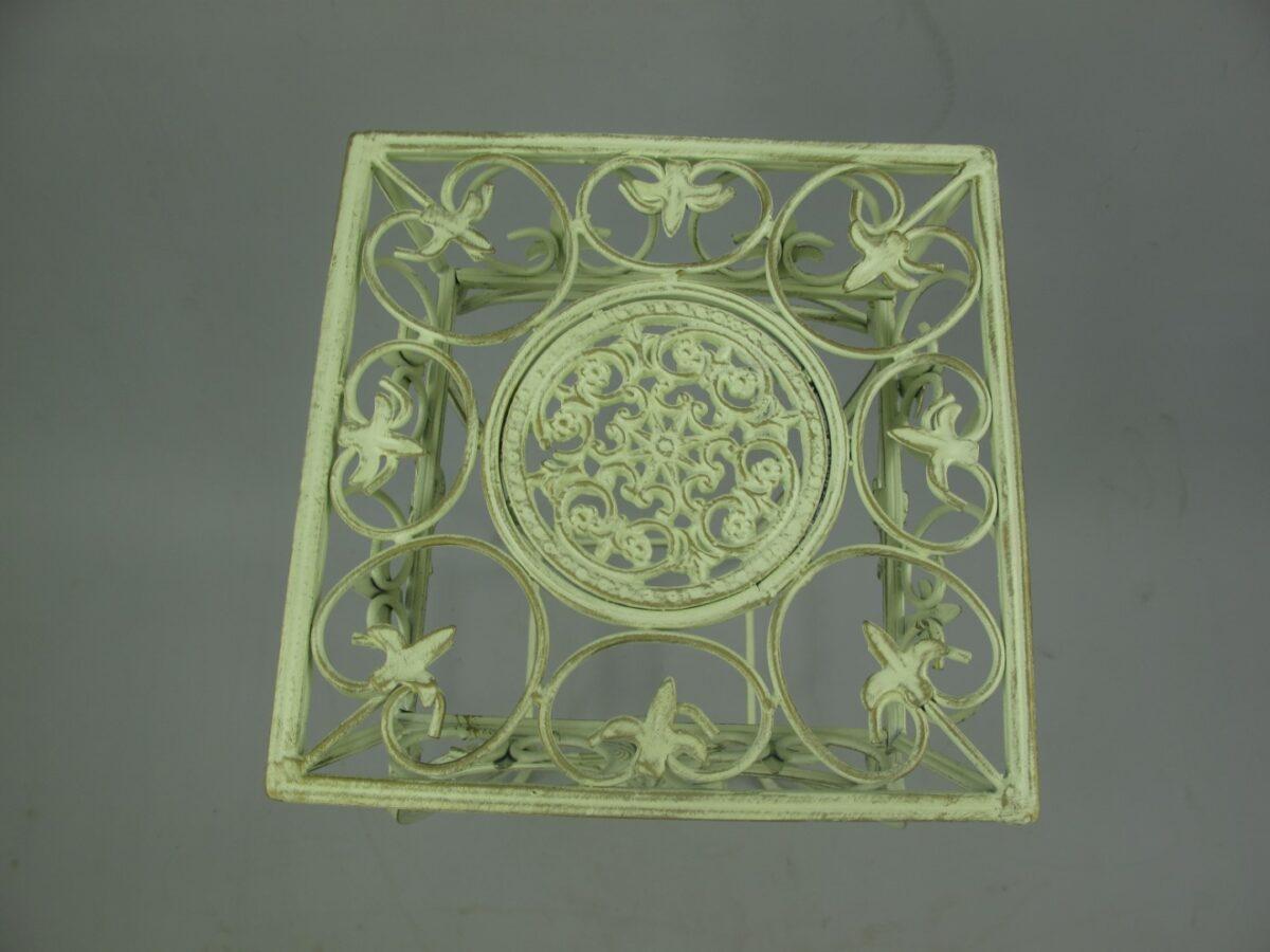 KVĚTINOVÉ STOLKY PROVANCE