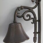 VELKÝ LITINOVÝ ZVON