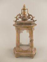 LUCERNA ZDOBENÁ ZLATÁ PATINA VÝŠKA 38CM