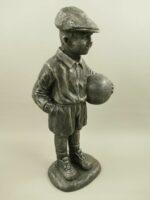 ZAHRADNÍ SOCHA FOTBALISTA